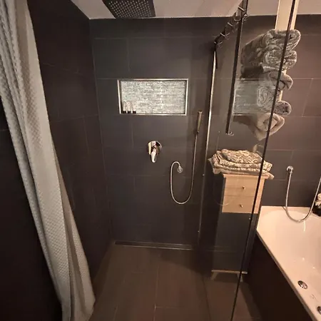 Lägenhet Ruhige Mit Garten- Nahe Schwarzwald Und Baden-baden *